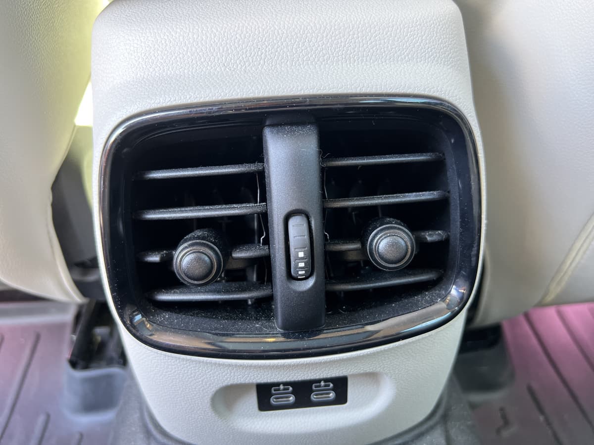 2022 MINI Clubman 39