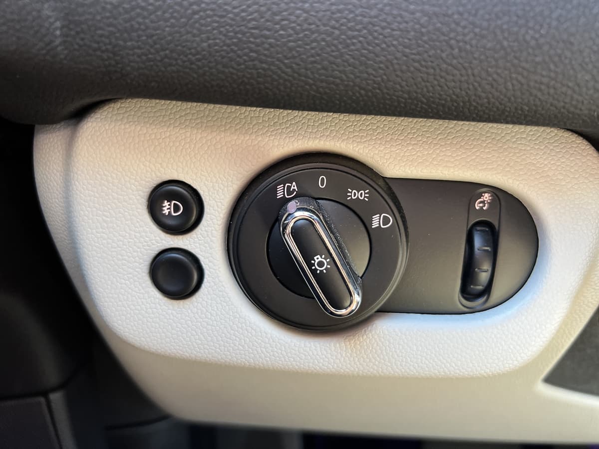 2022 MINI Clubman 36