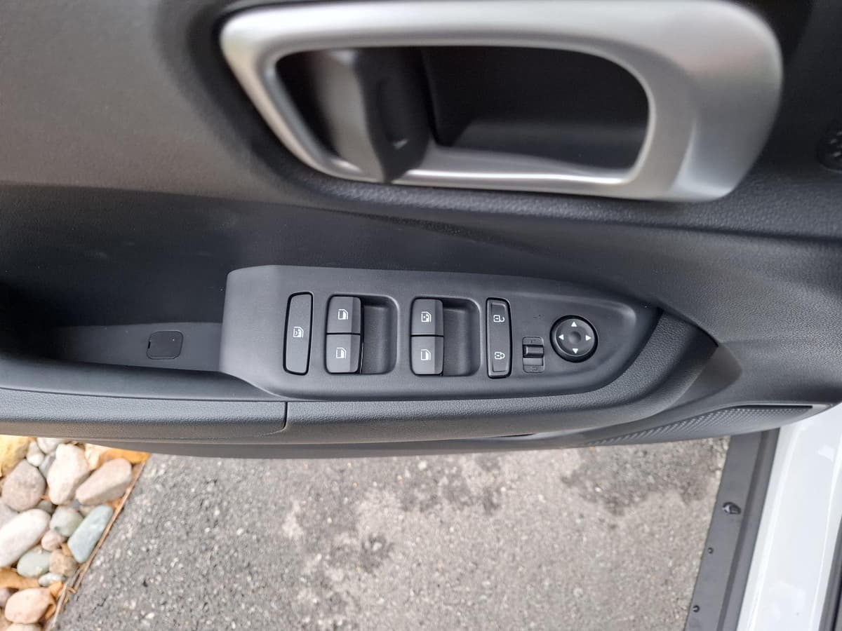2026 Hyundai Venue 18