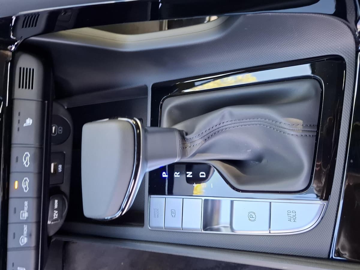 2026 Hyundai Elantra 24