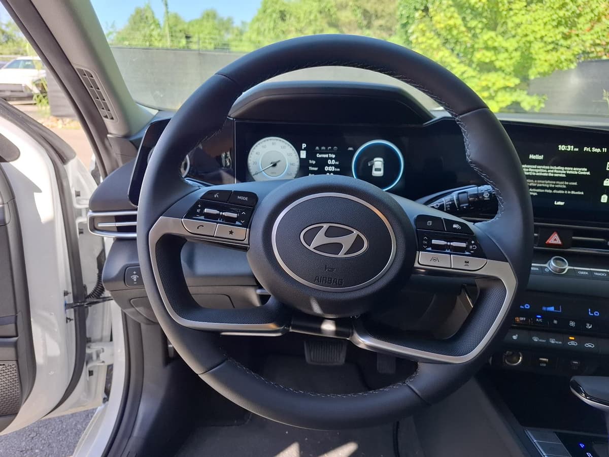 2026 Hyundai Elantra 19
