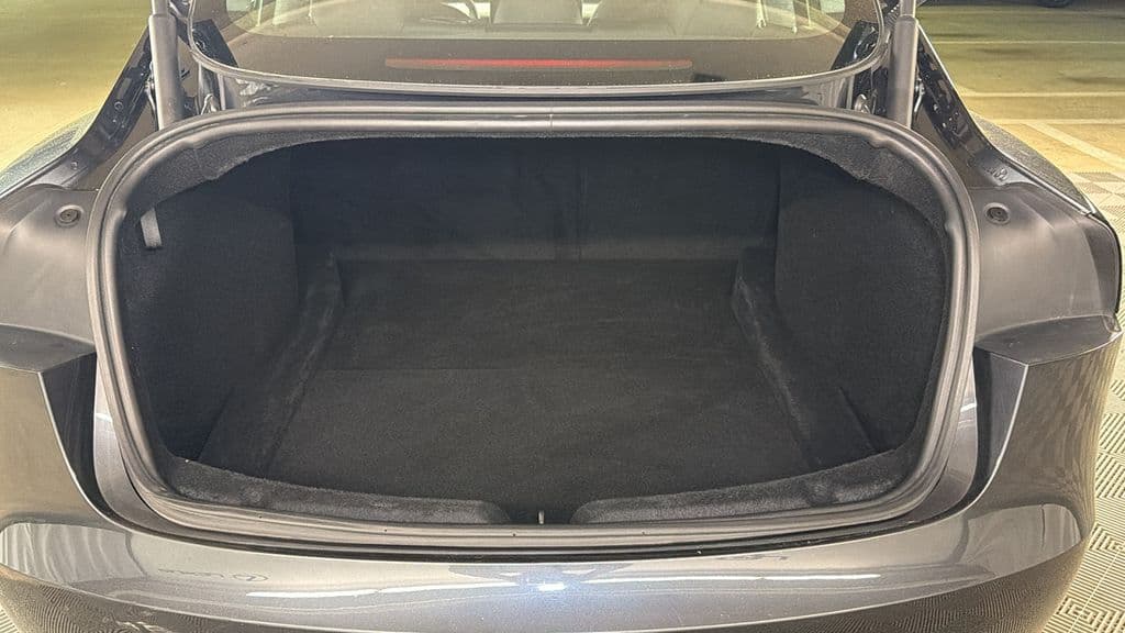 2025 Tesla Model 3 16