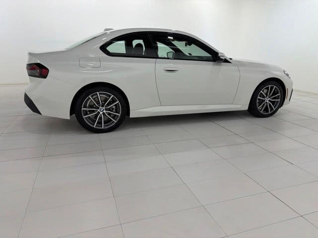 2026 BMW 2 Series 6