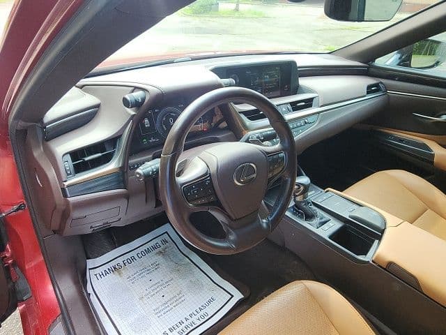 2021 Lexus ES Hybrid 15