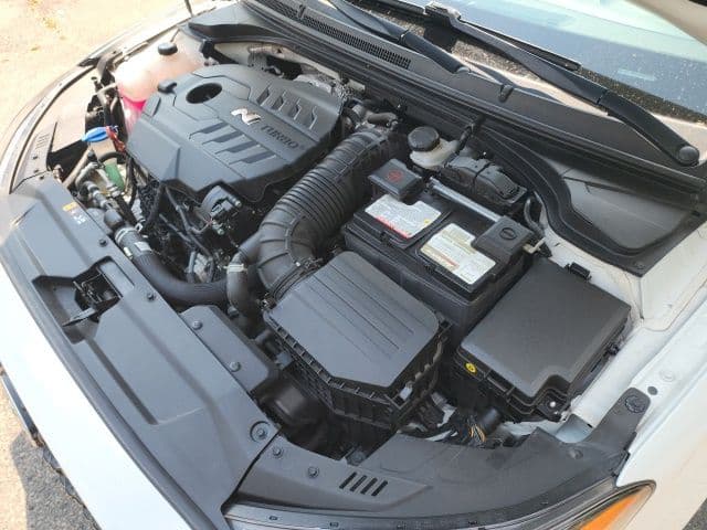 2022 Hyundai Veloster 31