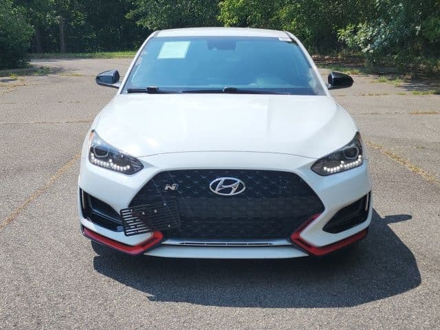 2022 Hyundai Veloster 8