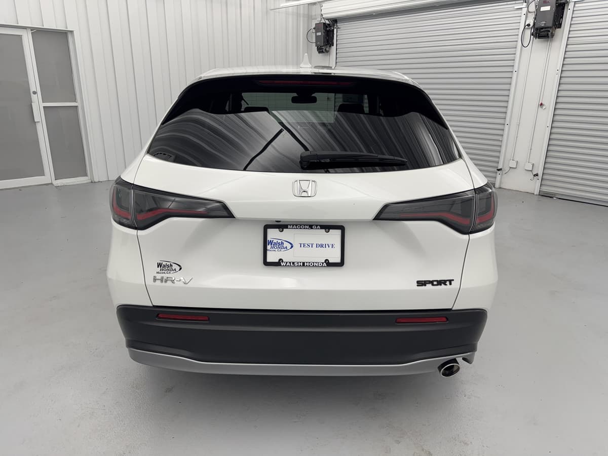 2025 Honda HR-V 6