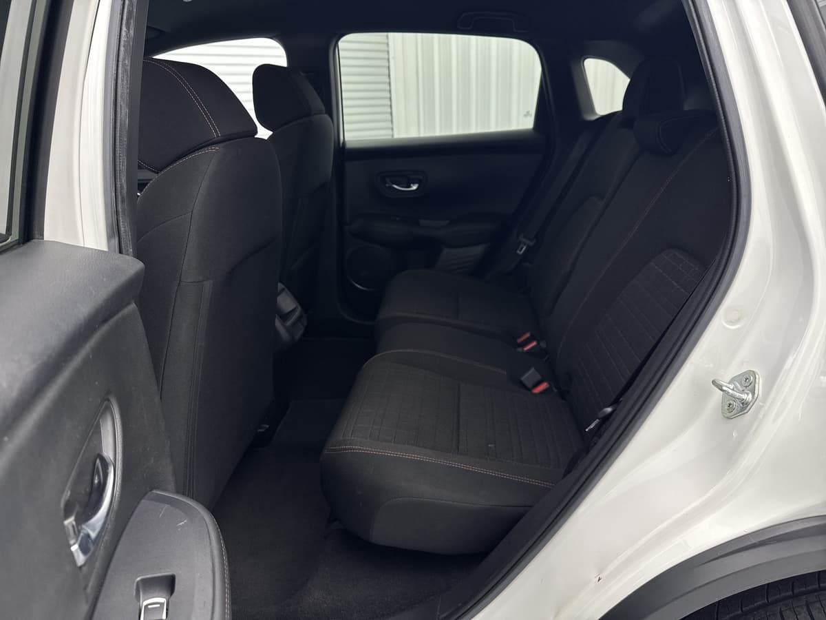 2025 Honda HR-V 12