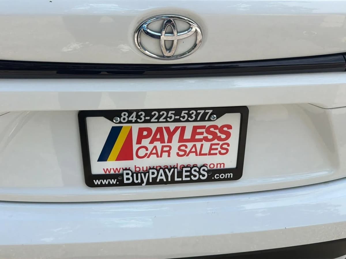 2021 Toyota Corolla 32