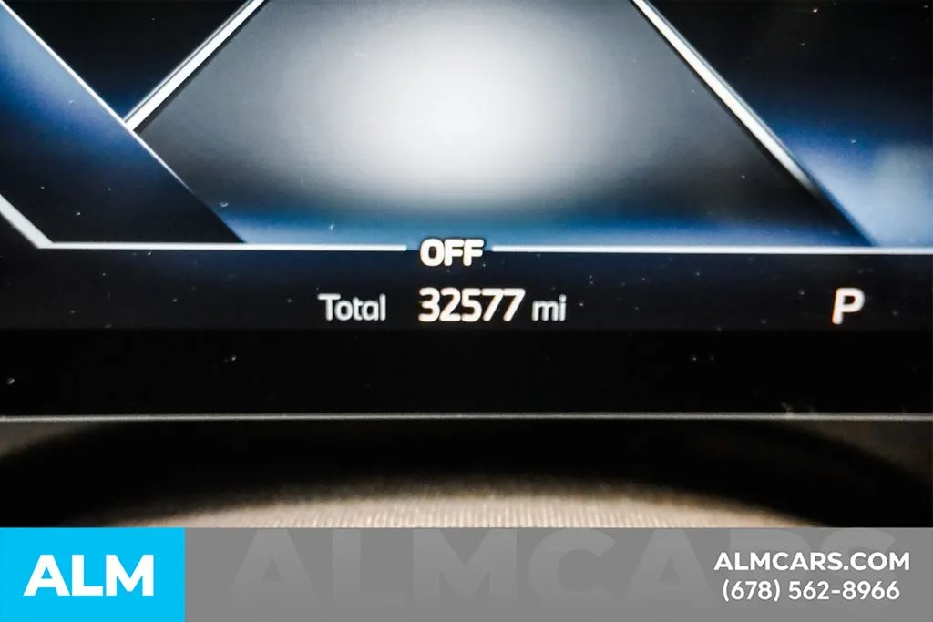 2025 BMW 5 Series 59