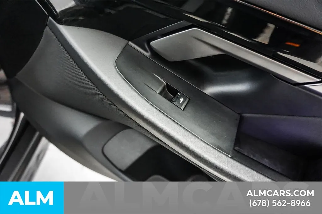 2025 BMW 5 Series 41