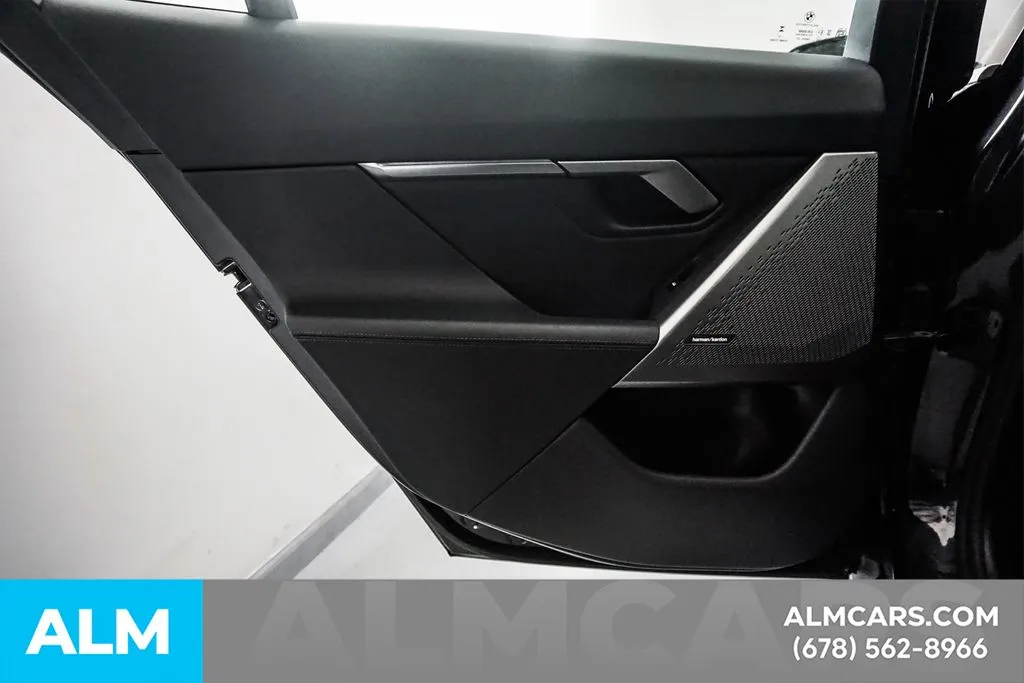 2025 BMW 5 Series 51