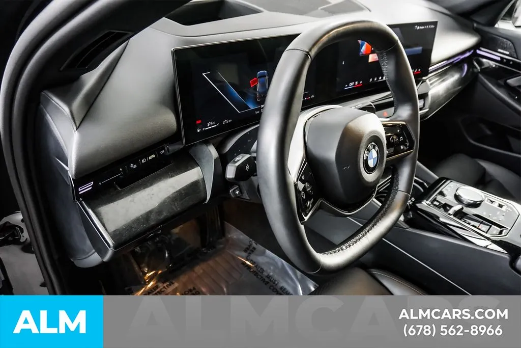 2025 BMW 5 Series 33