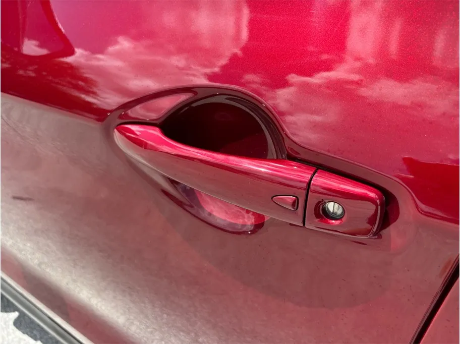 2020 Nissan Rogue Sport 16