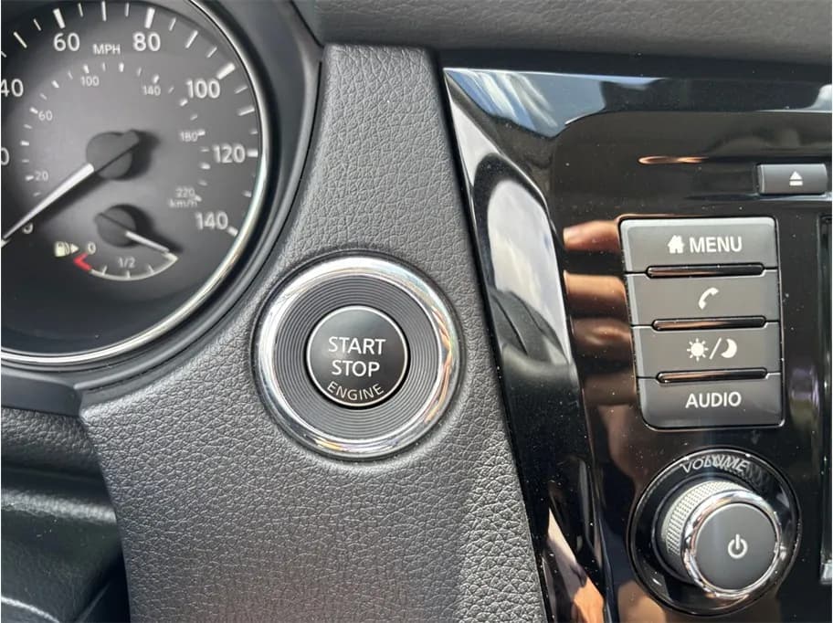 2020 Nissan Rogue Sport 26