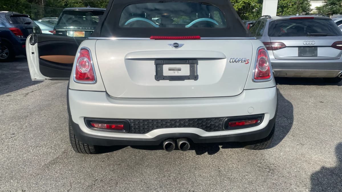 2015 MINI Cooper 11