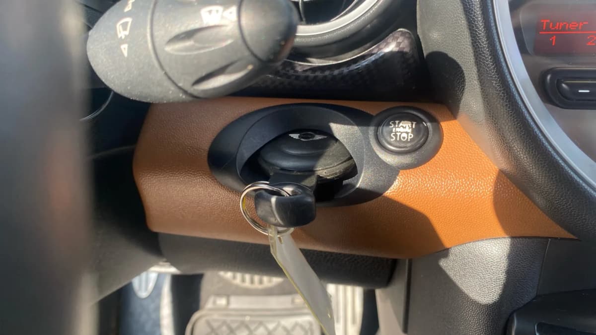 2015 MINI Cooper 20