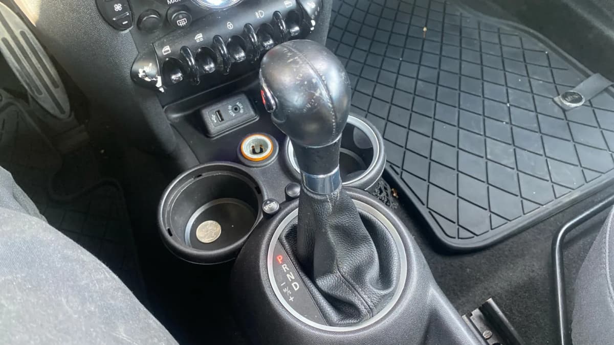 2015 MINI Cooper 23