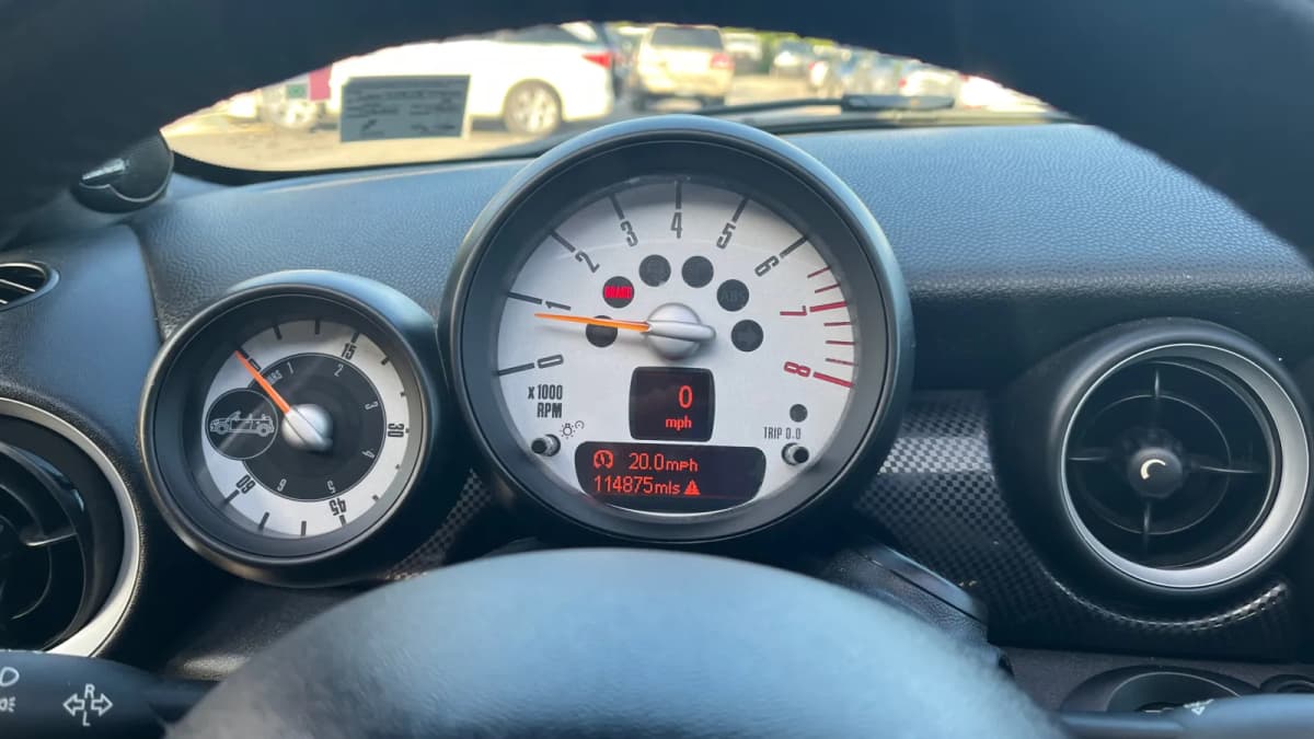 2014 MINI Cooper 19