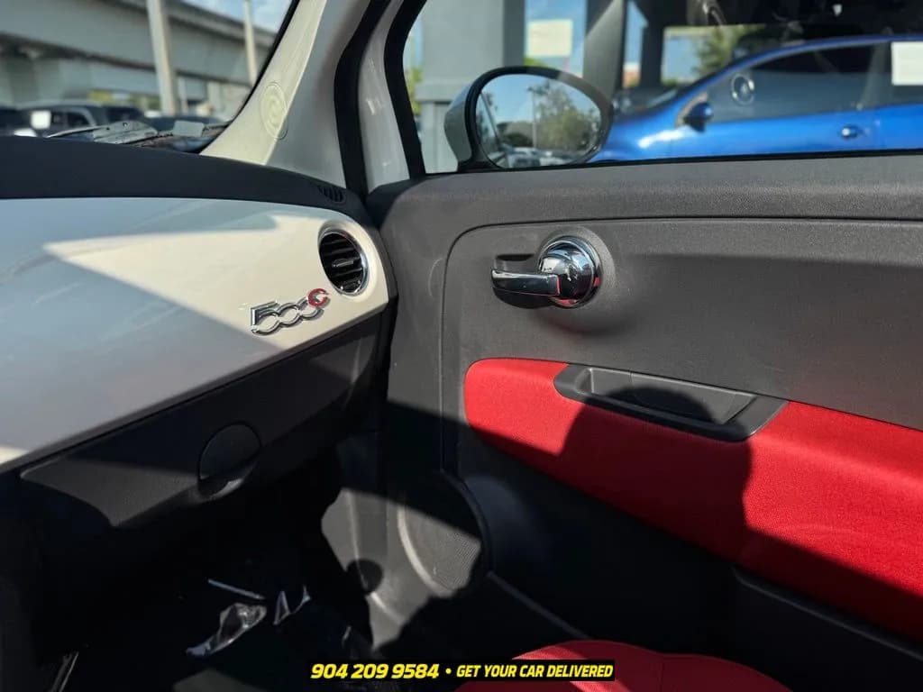 2015 FIAT 500c 21