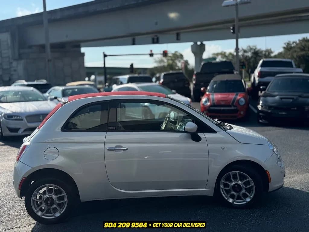 2015 FIAT 500c 9