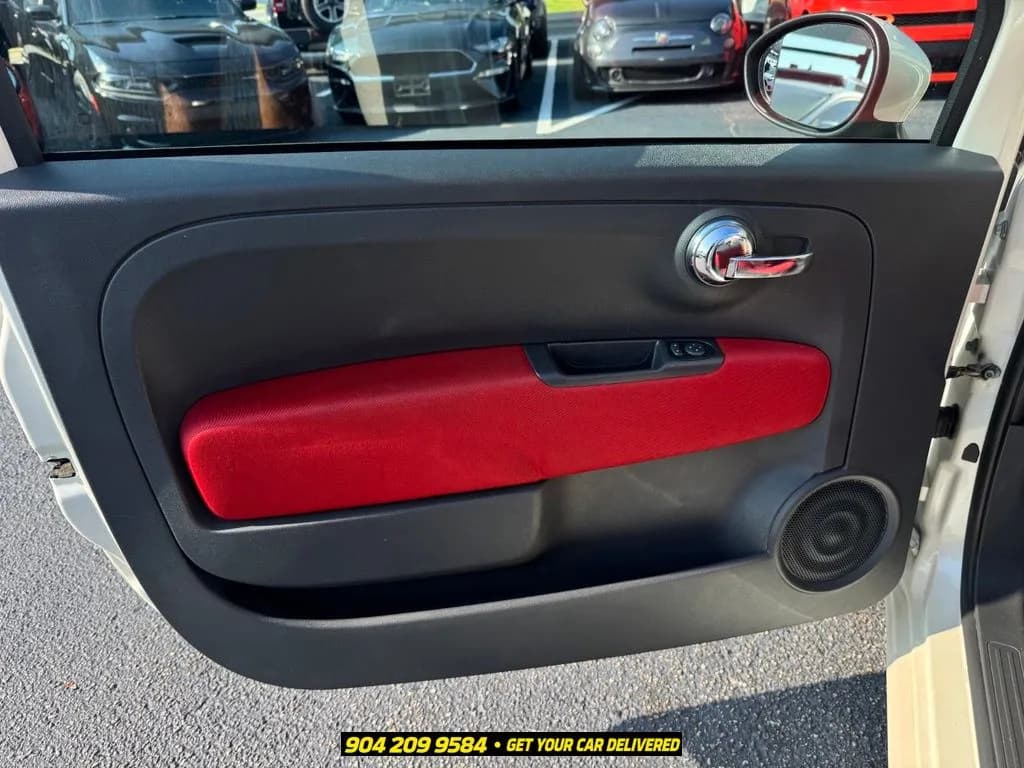 2015 FIAT 500c 23