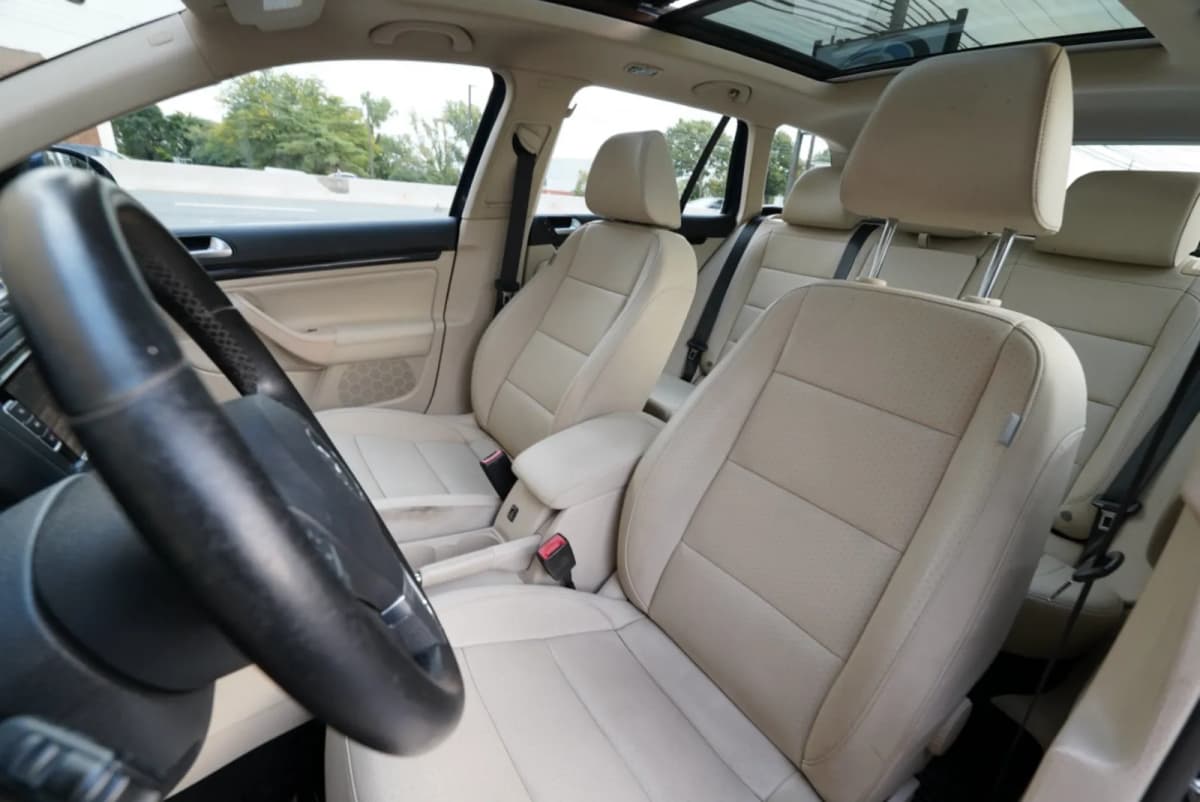 2014 Volkswagen Jetta SportWagen 21