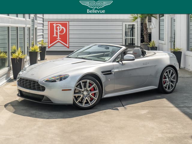 2015 Aston Martin V8 Vantage