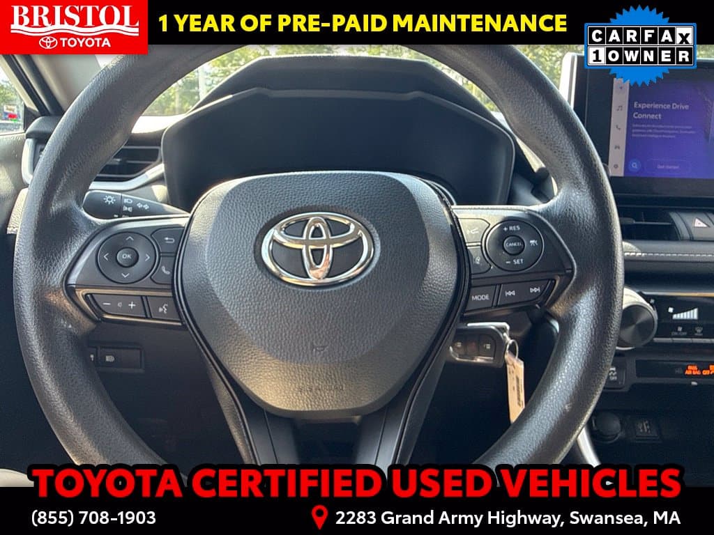 2025 Toyota RAV4 22