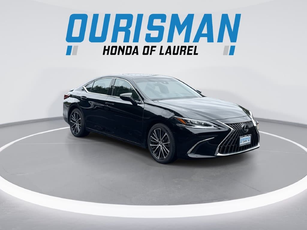 2025 Lexus ES Hybrid 2