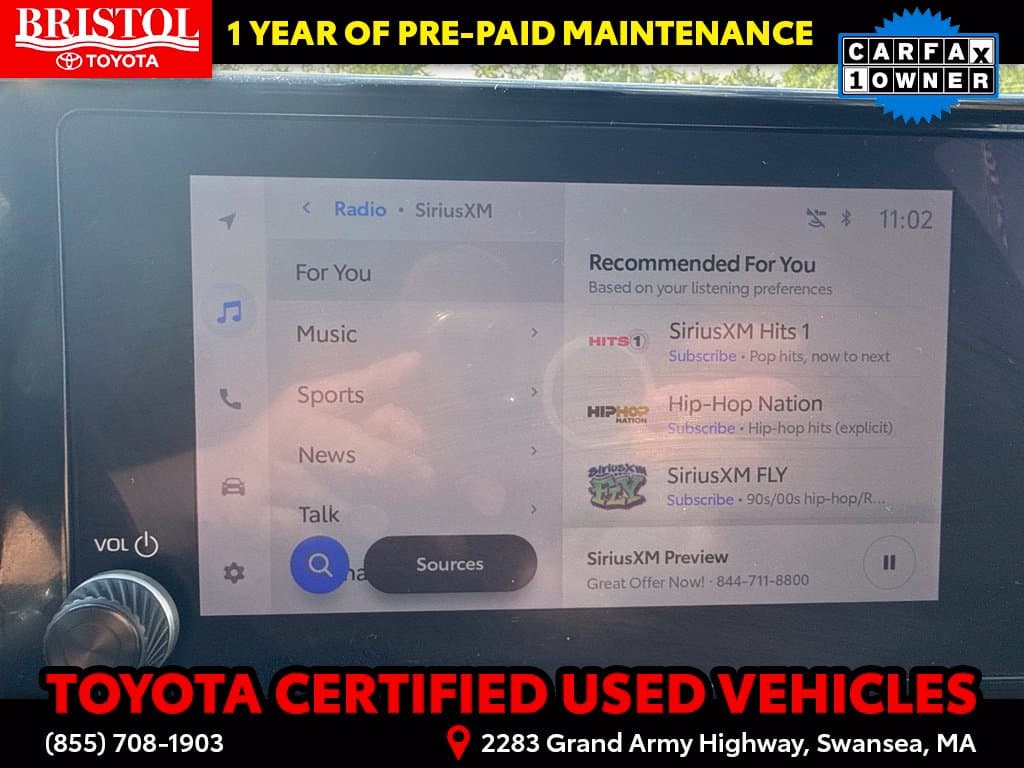 2025 Toyota RAV4 28