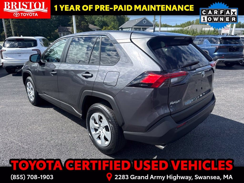 2025 Toyota RAV4 8
