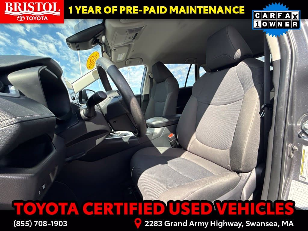2025 Toyota RAV4 16