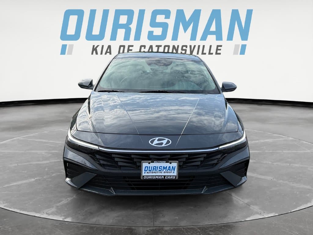 2026 Hyundai Elantra 8