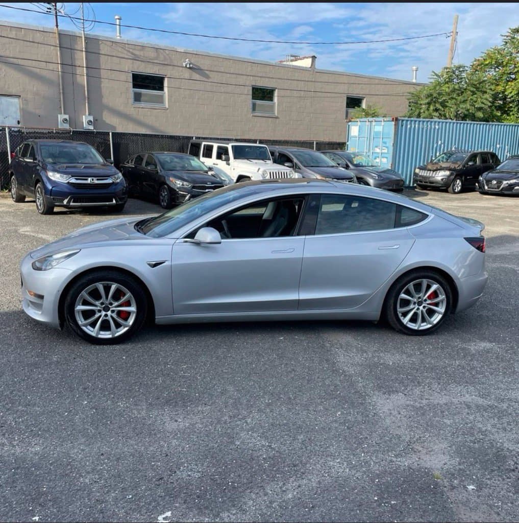 2018 Tesla Model 3 3