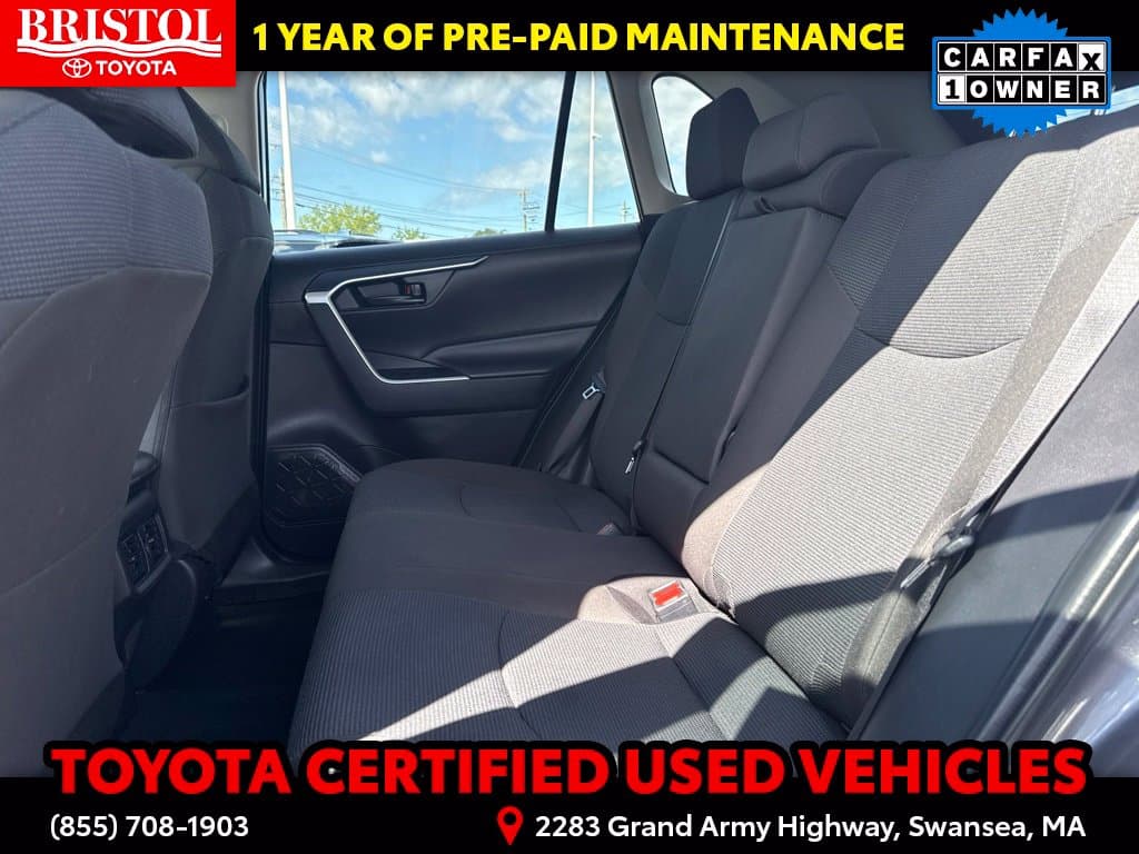 2025 Toyota RAV4 17
