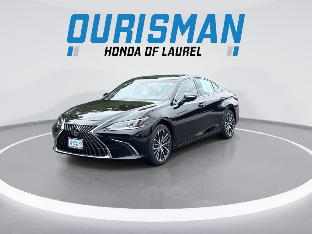 2025 Lexus ES Hybrid 4
