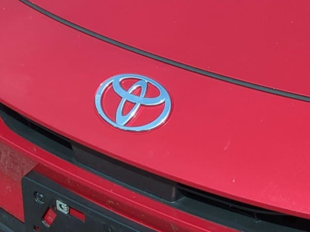 2025 Toyota Prius 9