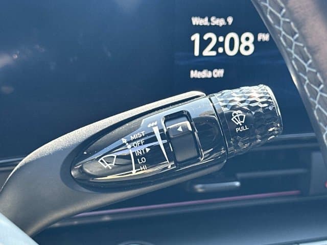 2025 Hyundai Elantra 11