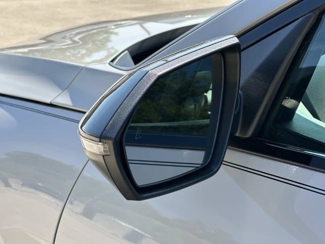 2025 Hyundai Elantra 29