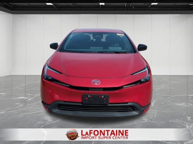 2025 Toyota Prius 8