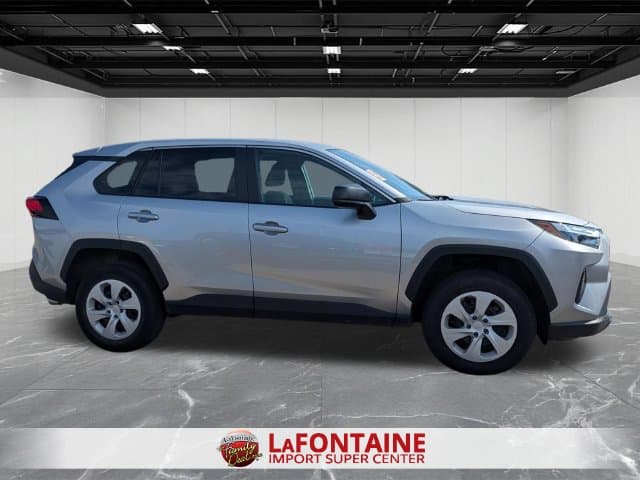 2025 Toyota RAV4 6