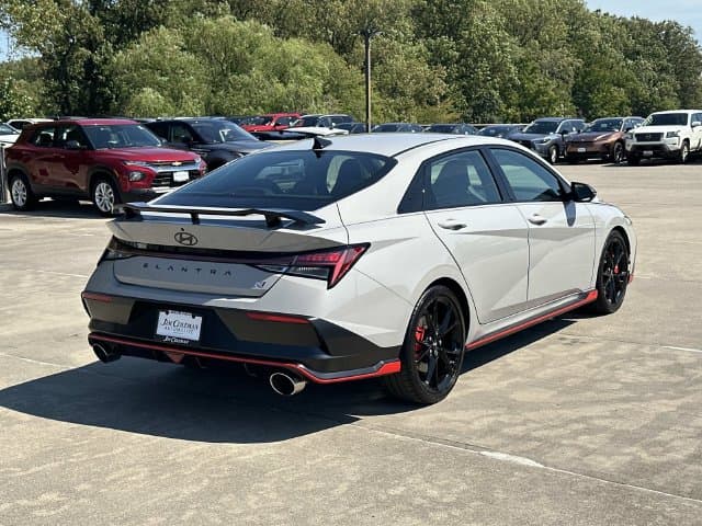 2025 Hyundai Elantra 26