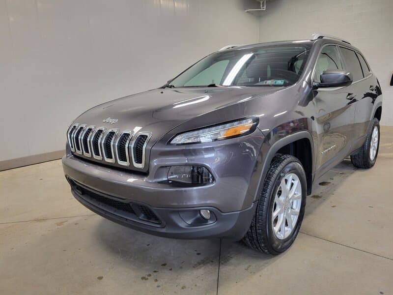 2017 Jeep Cherokee 2