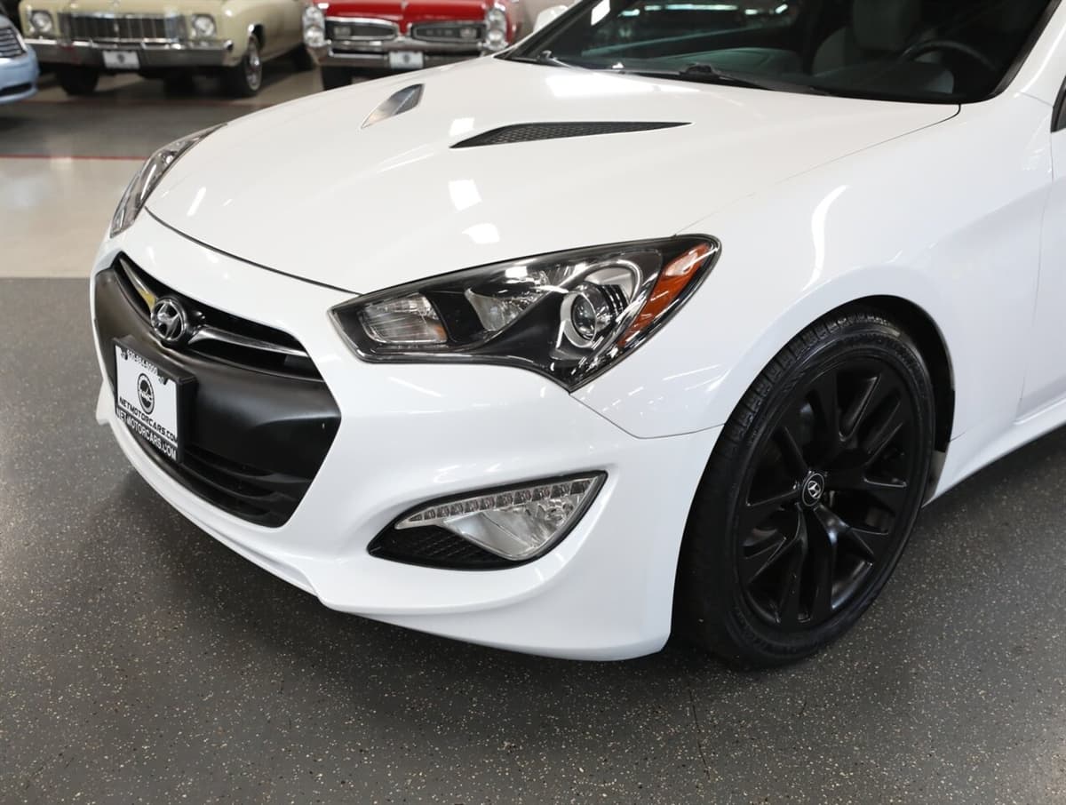 2015 Hyundai Genesis Coupe 3