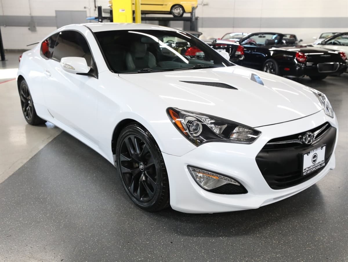 2015 Hyundai Genesis Coupe 7