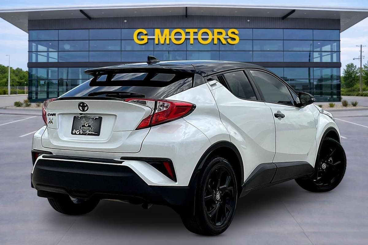 2021 Toyota C-HR 6