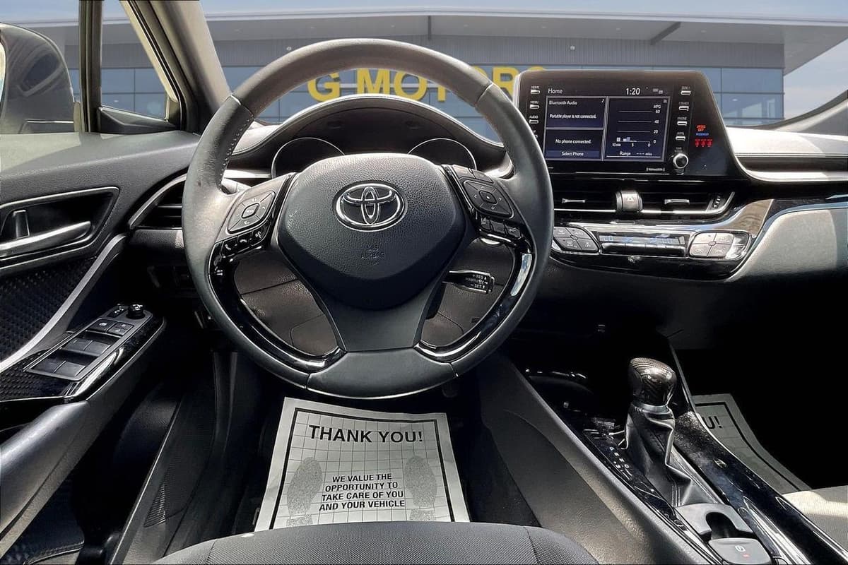 2021 Toyota C-HR 8