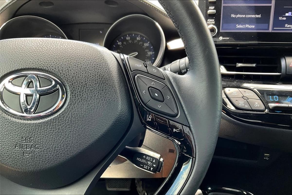 2021 Toyota C-HR 11