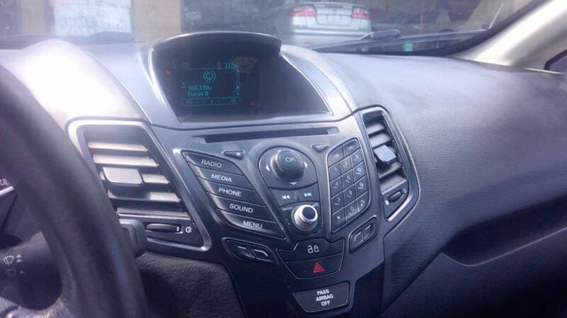 2015 Ford Fiesta 11